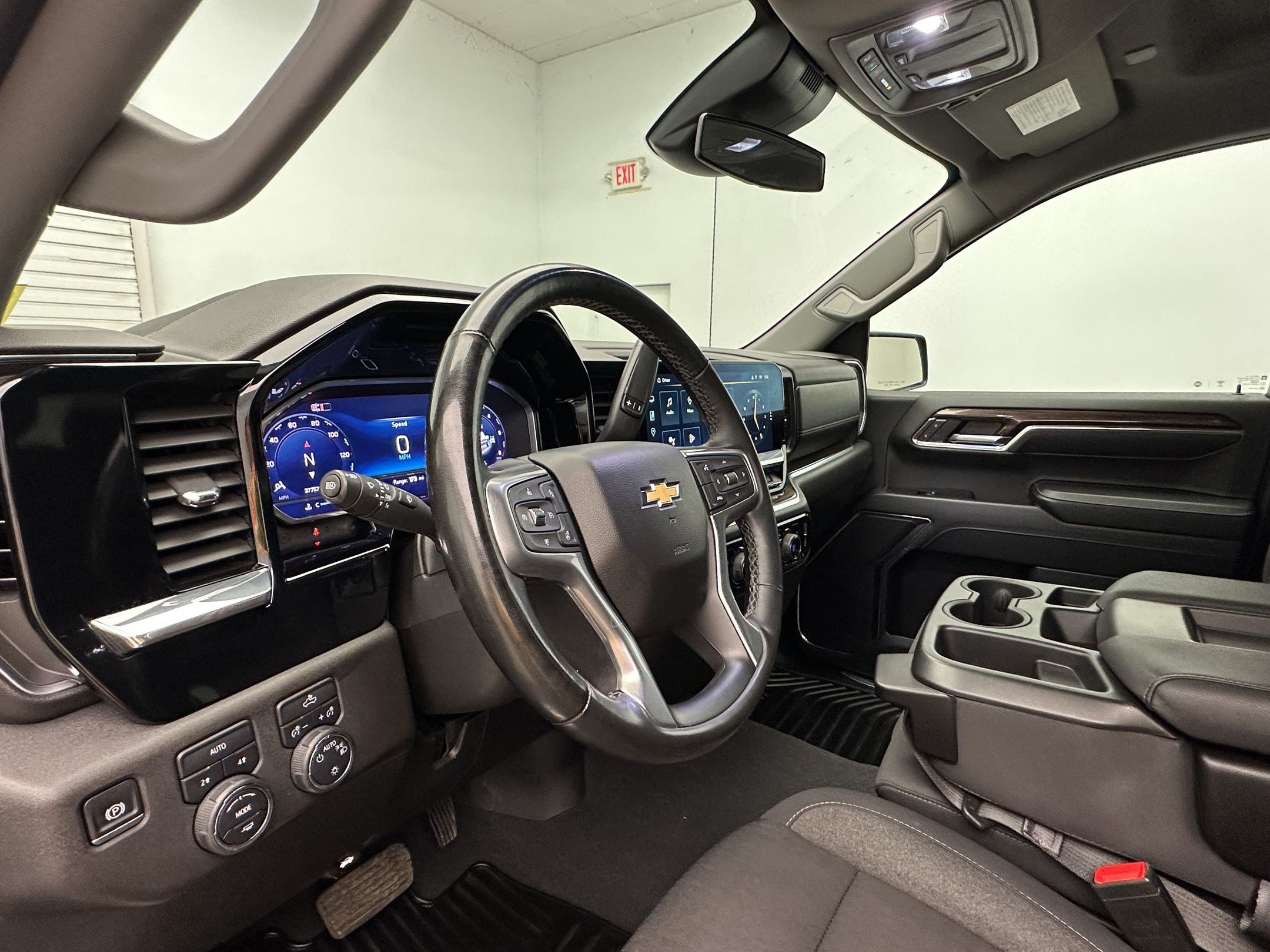 Used 2024 Chevrolet Silverado 1500 LT (2FL) Truck Crew Cab
