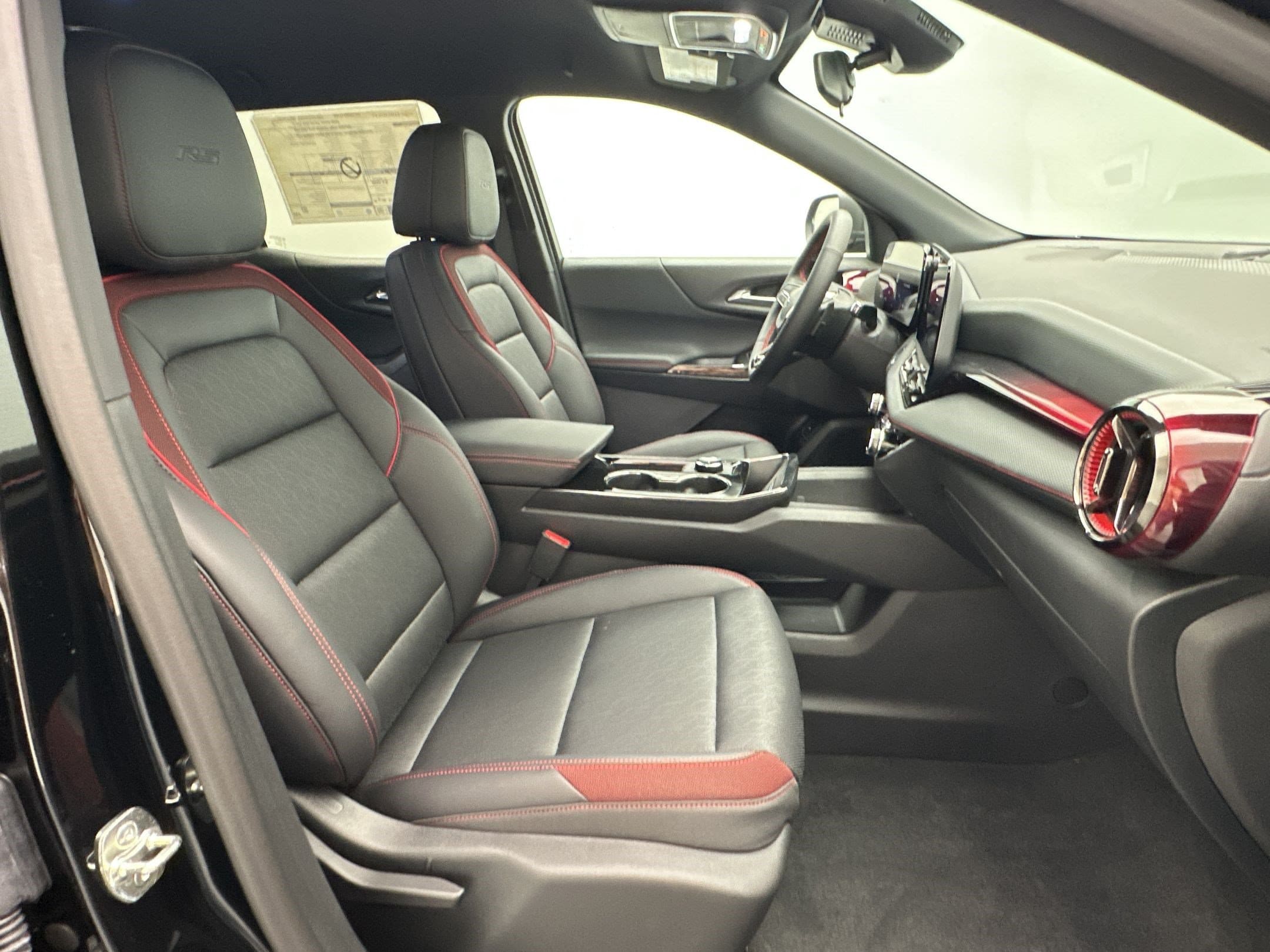 2027 Chevrolet Equinox RS - Photo 25