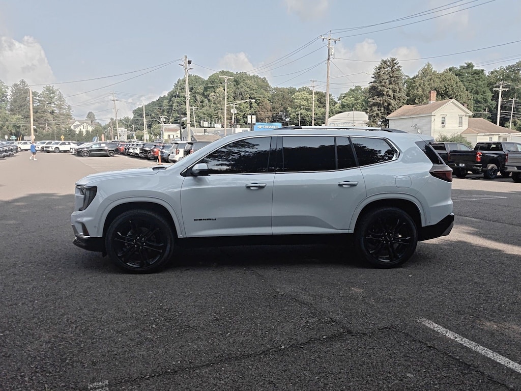 Used 2026 GMC Acadia Denali SUV