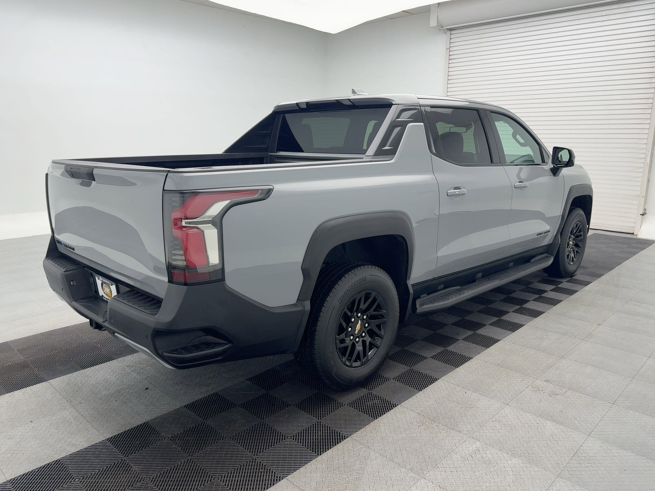 2026 Chevrolet Silverado EV LT - Photo 9