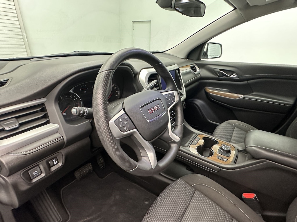 Used 2021 GMC Acadia SLE SUV