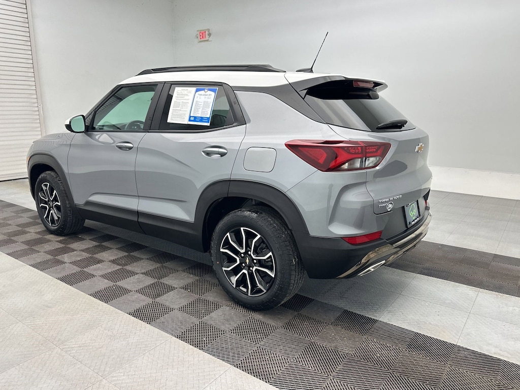 Used 2023 Chevrolet Trailblazer Activ SUV