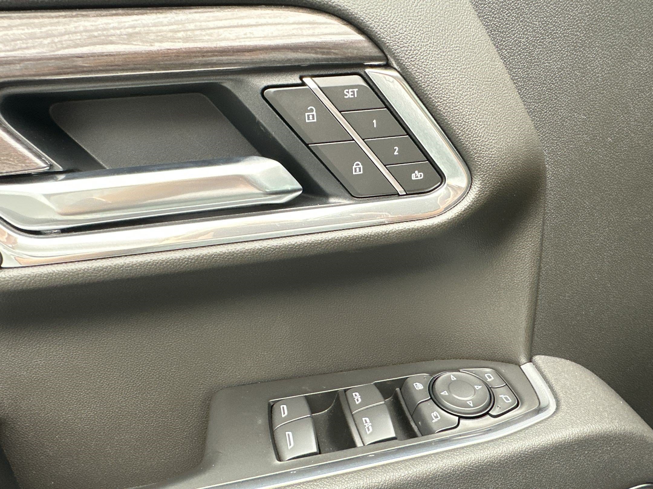 2026 Chevrolet Silverado 1500 LTZ - Photo 14