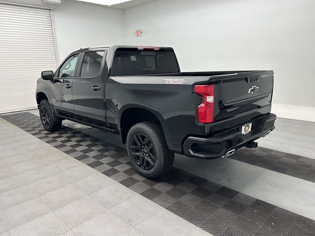 Used 2026 Chevrolet Silverado 1500 LT Trail Boss Truck Crew Cab