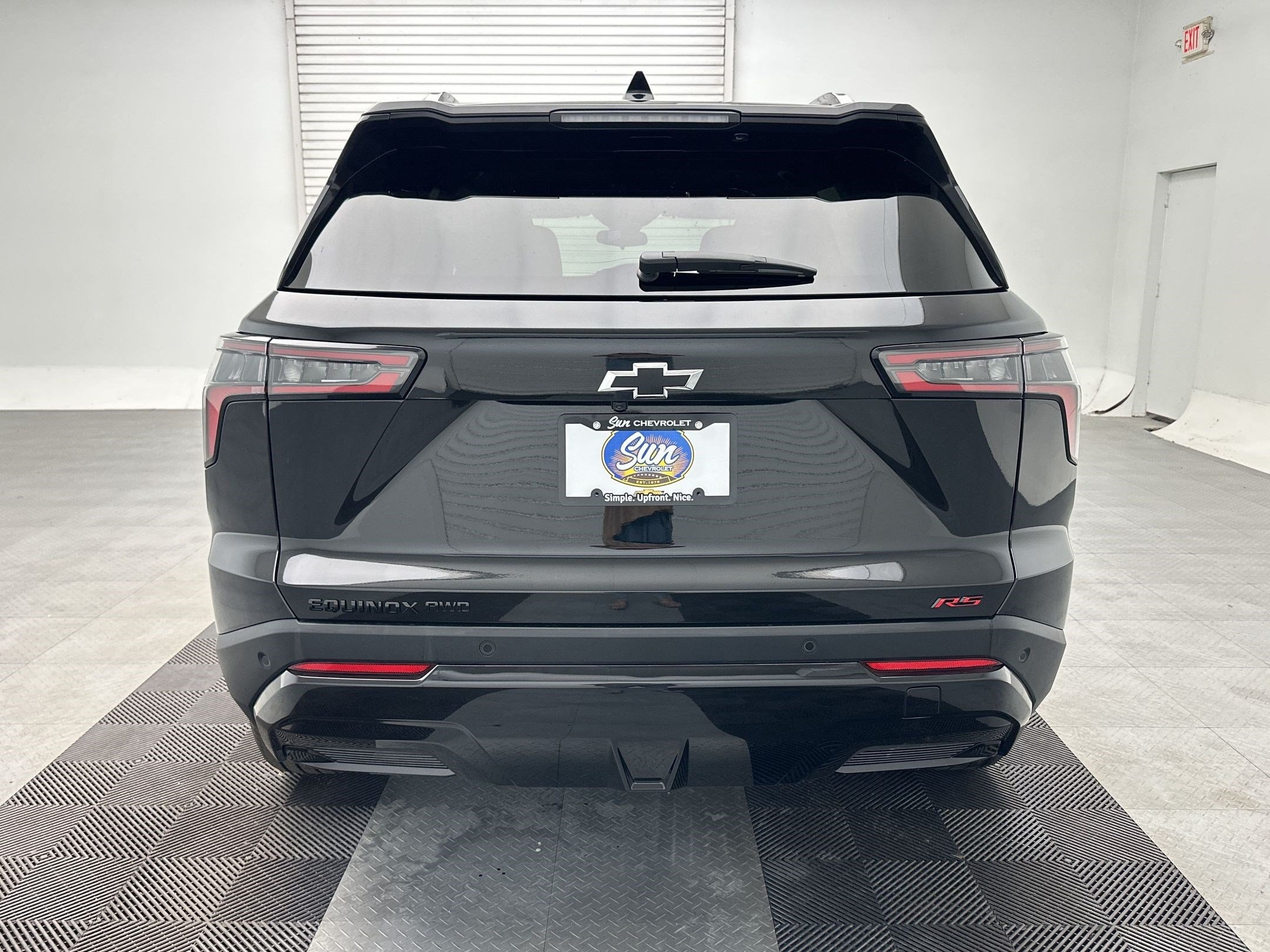 2027 Chevrolet Equinox RS - Photo 10