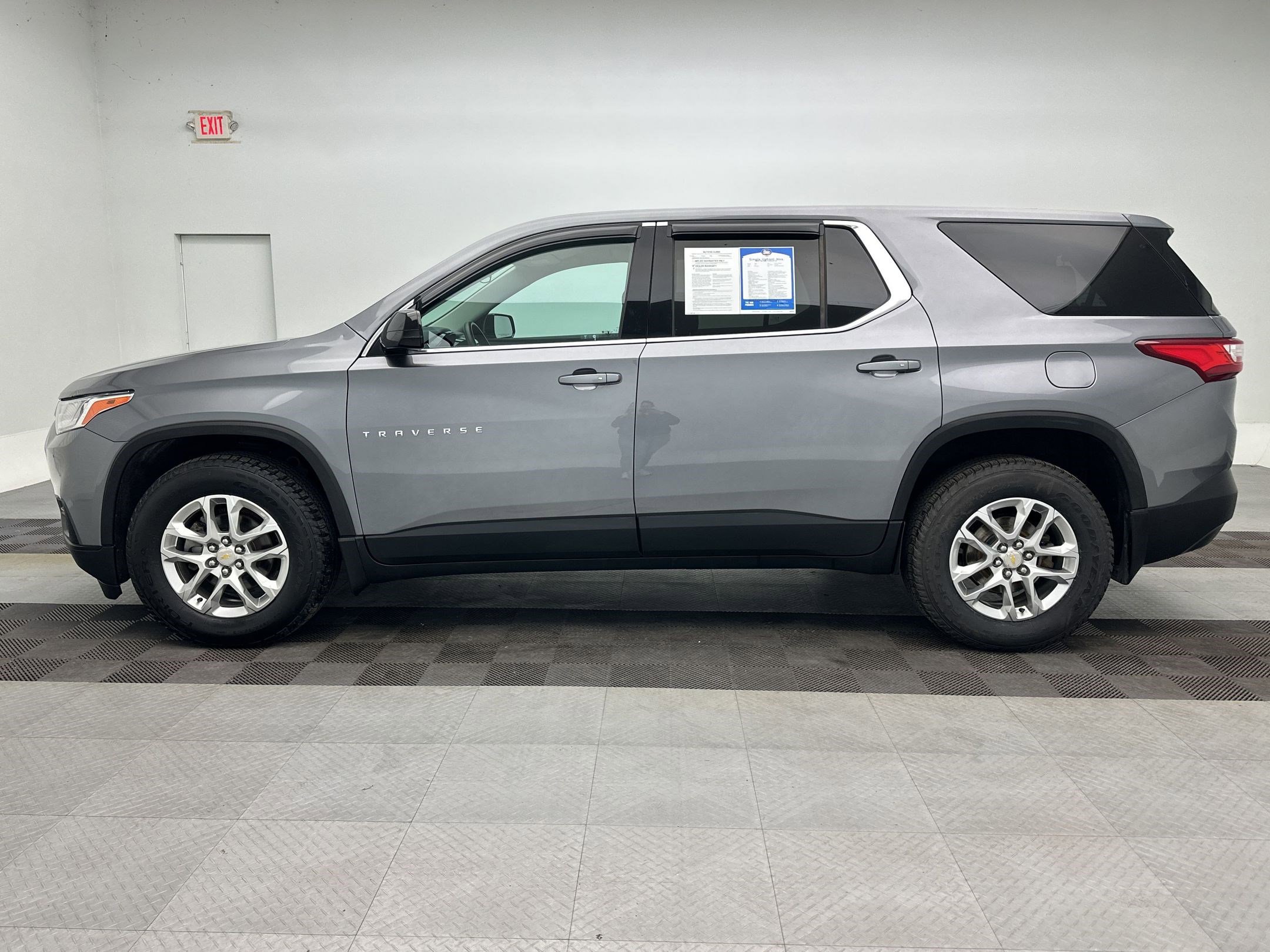Used 2020 Chevrolet Traverse LS with VIN 1GNEVFKW8LJ103636 for sale in Chittenango, NY