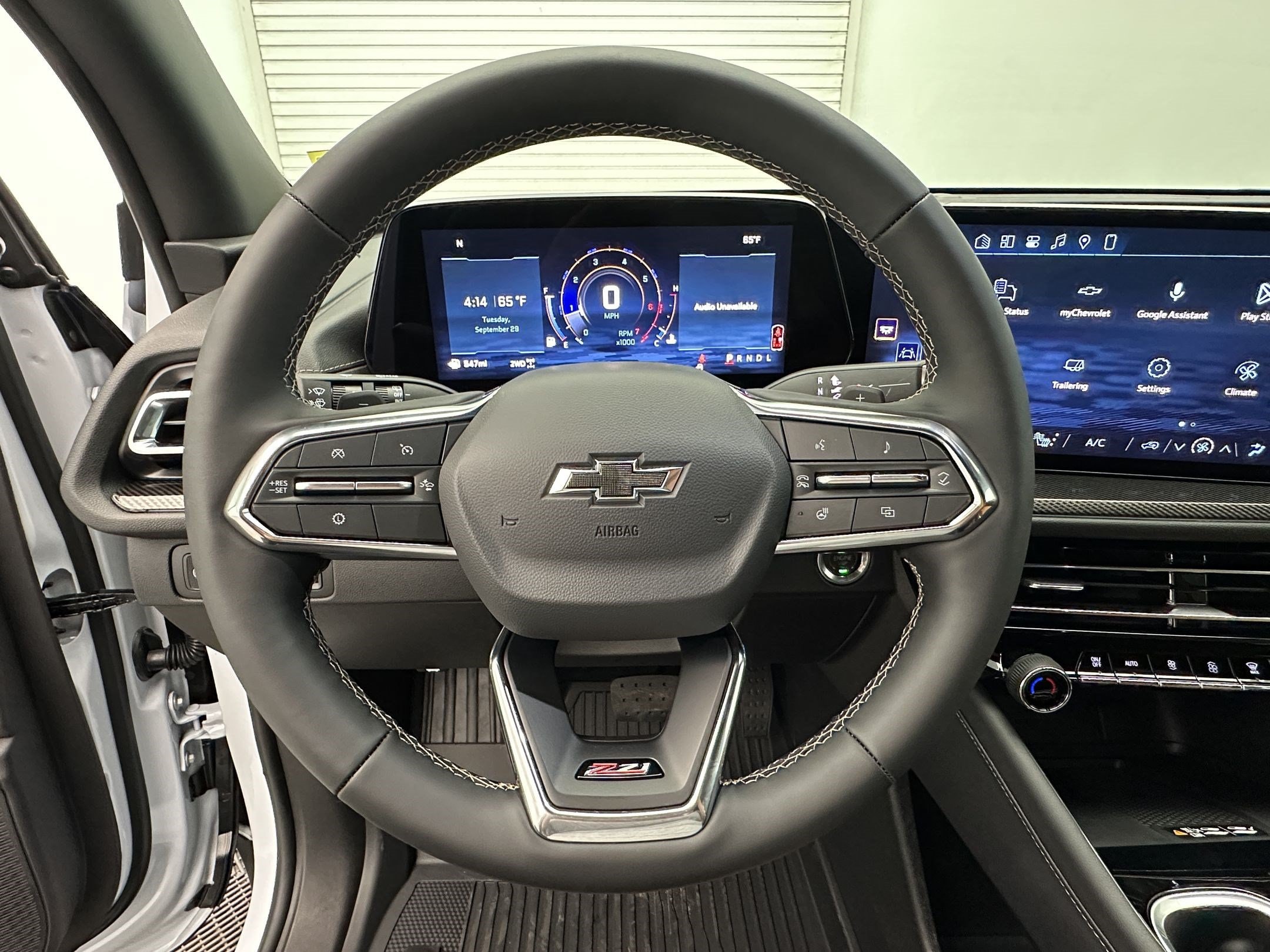 2027 Chevrolet Traverse Z71 - Photo 11
