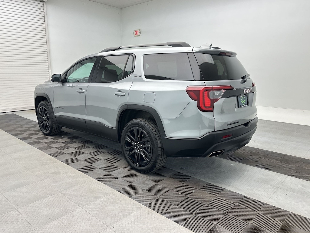 Used 2023 GMC Acadia SLE SUV