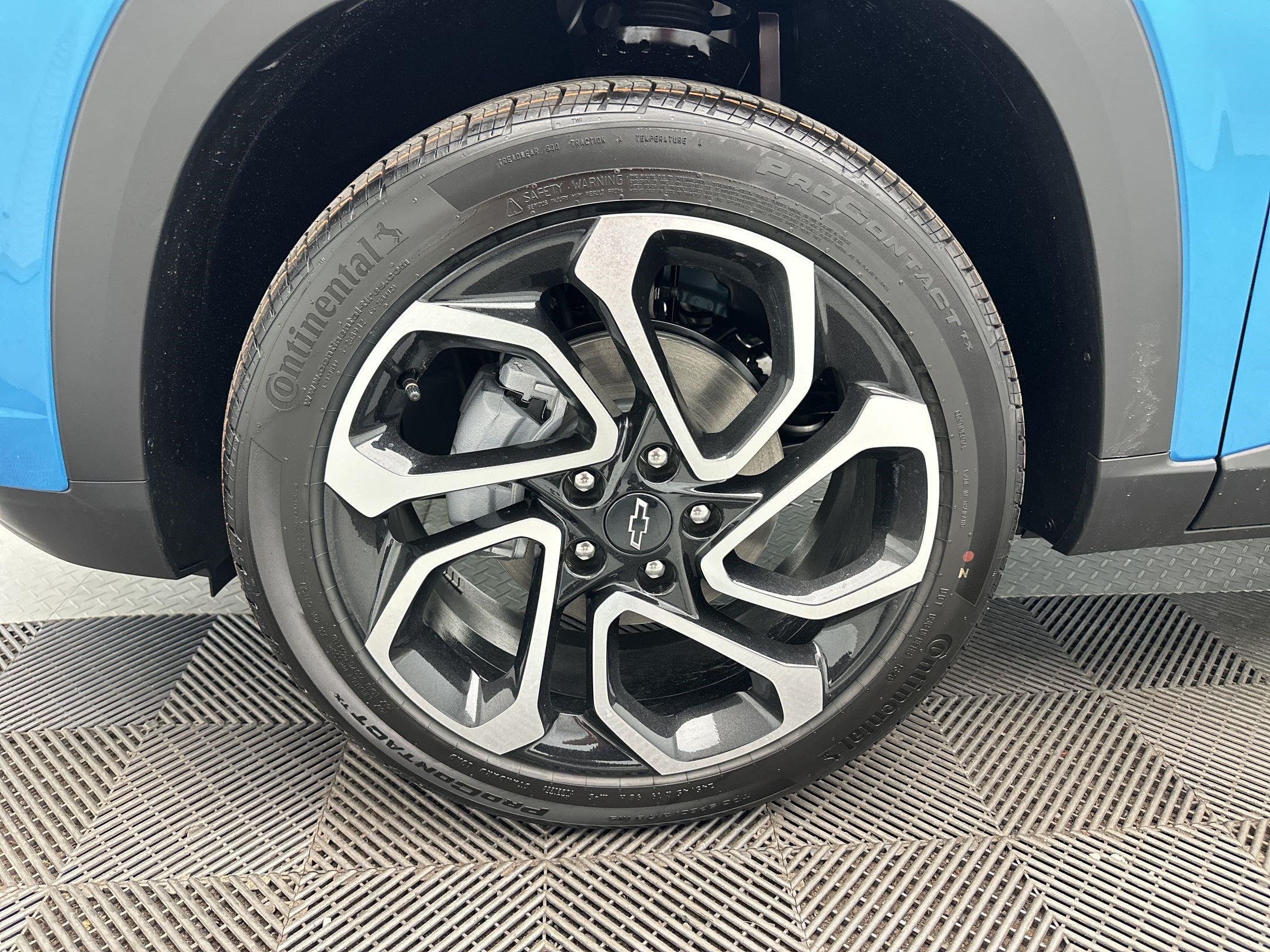 2026 Chevrolet Trax RS - Photo 12