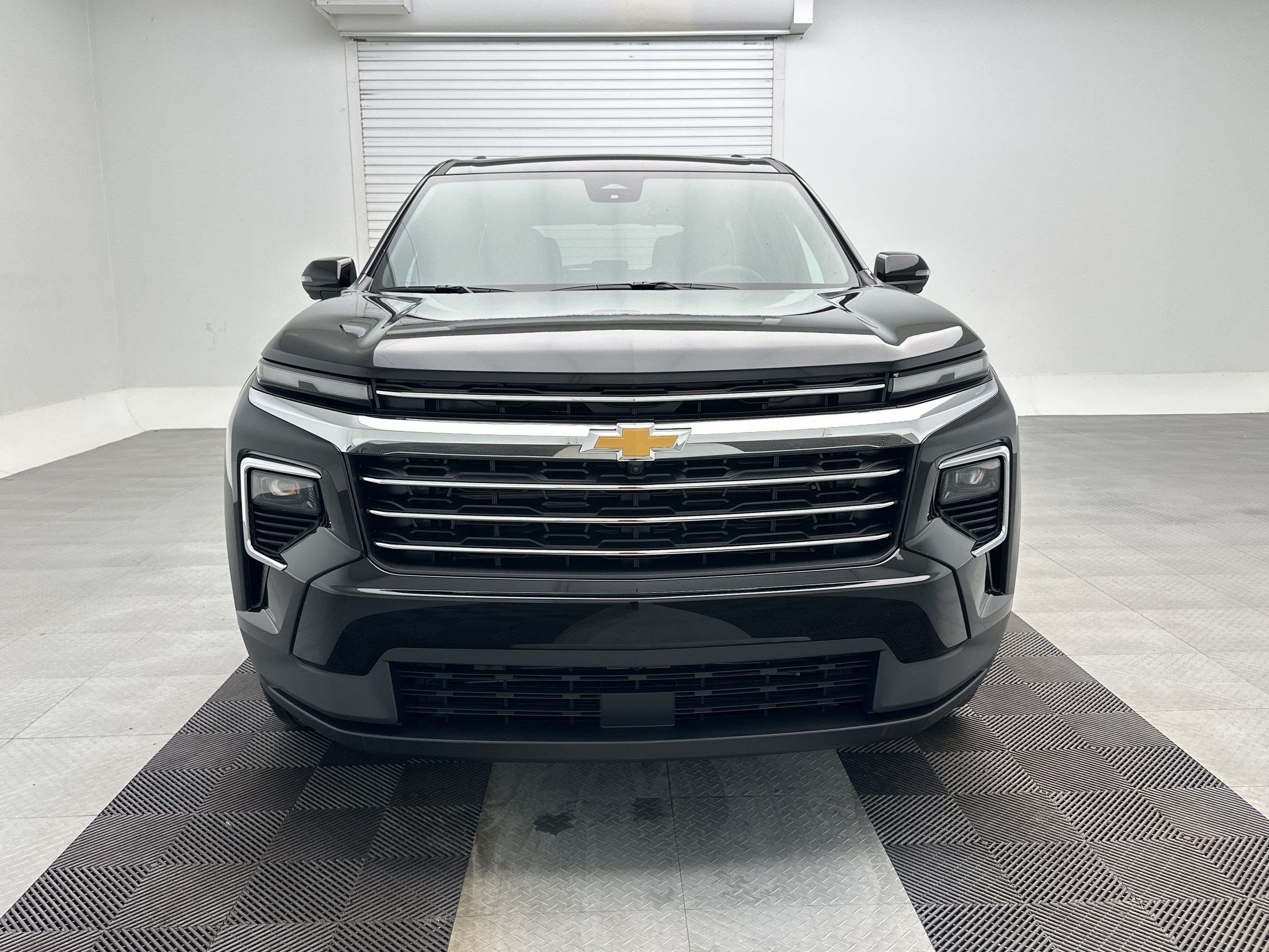 2026 Chevrolet Traverse LT - Photo 6