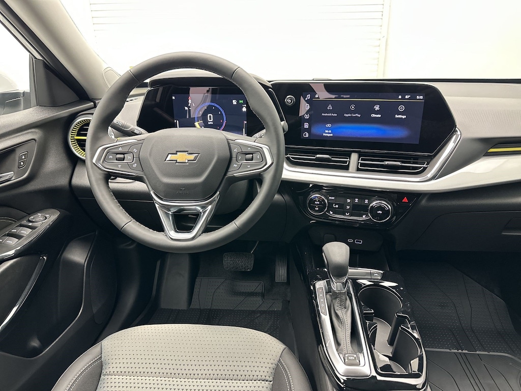 New 2026 Chevrolet Trax LT SUV