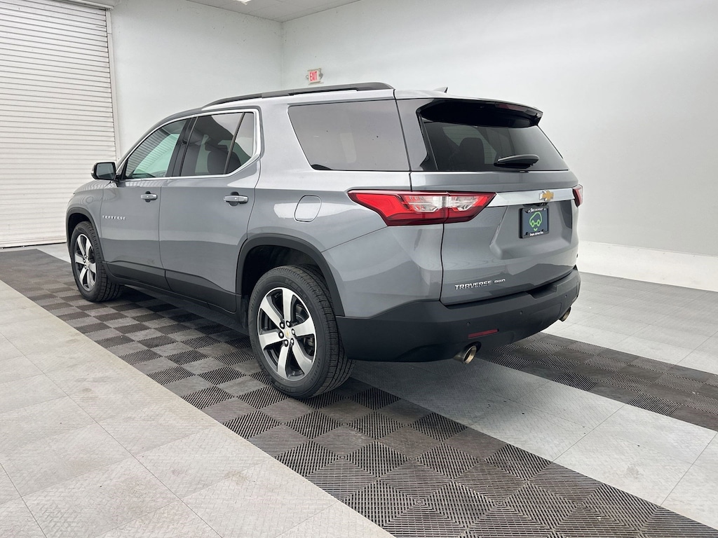Used 2021 Chevrolet Traverse LT Leather SUV