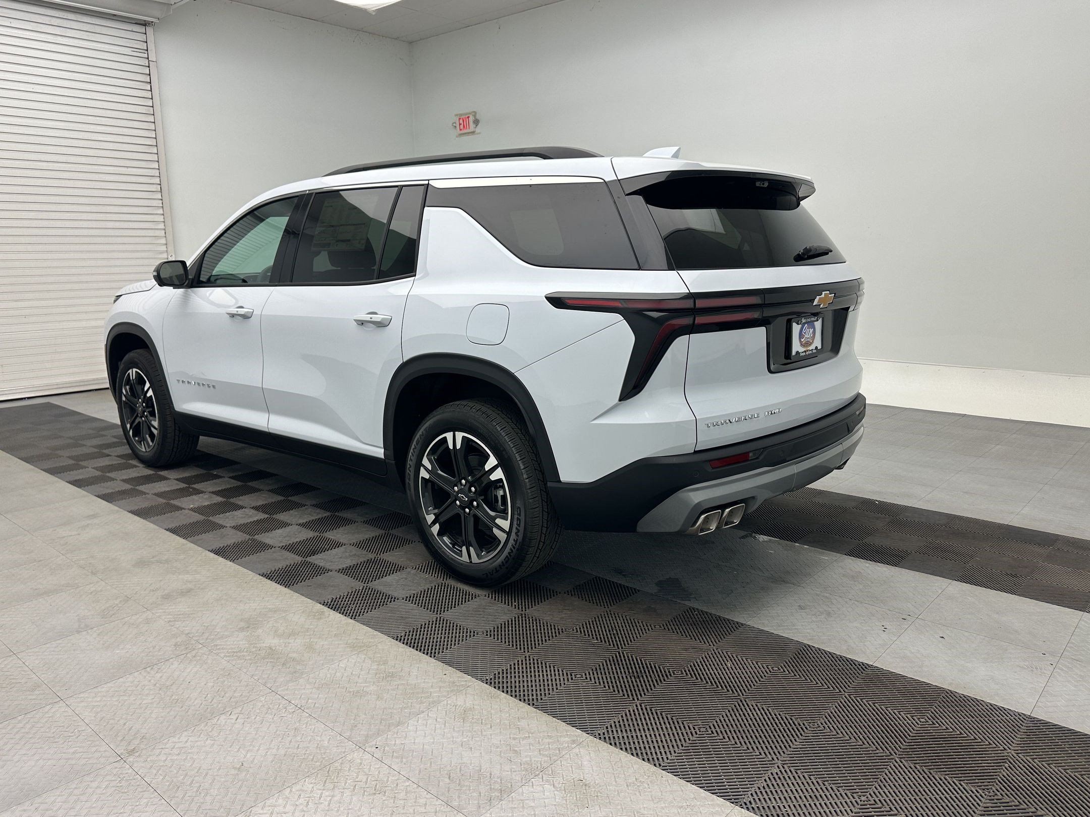 New 2027 Chevrolet Traverse LT SUV