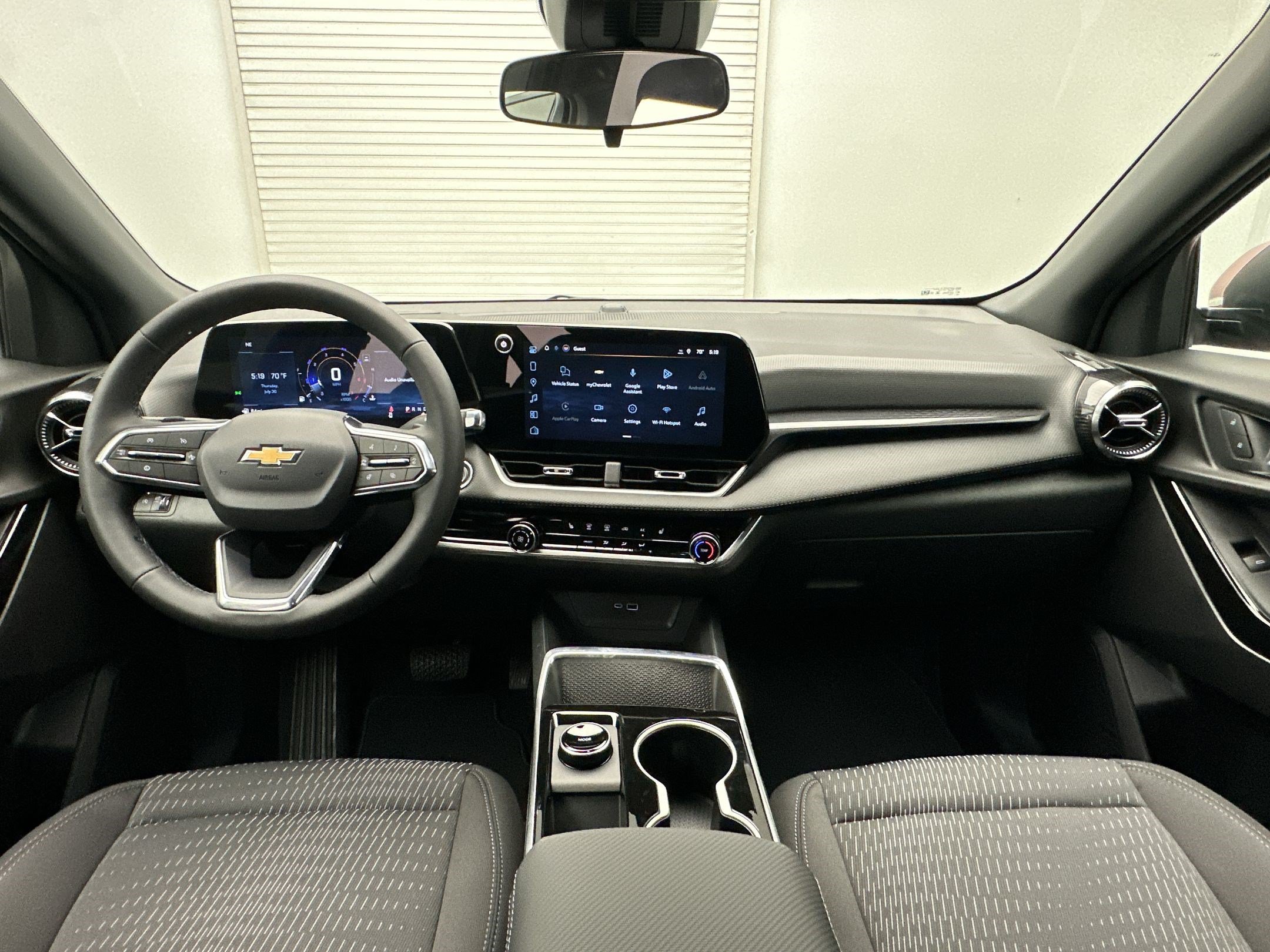 2027 Chevrolet Equinox LT - Photo 16