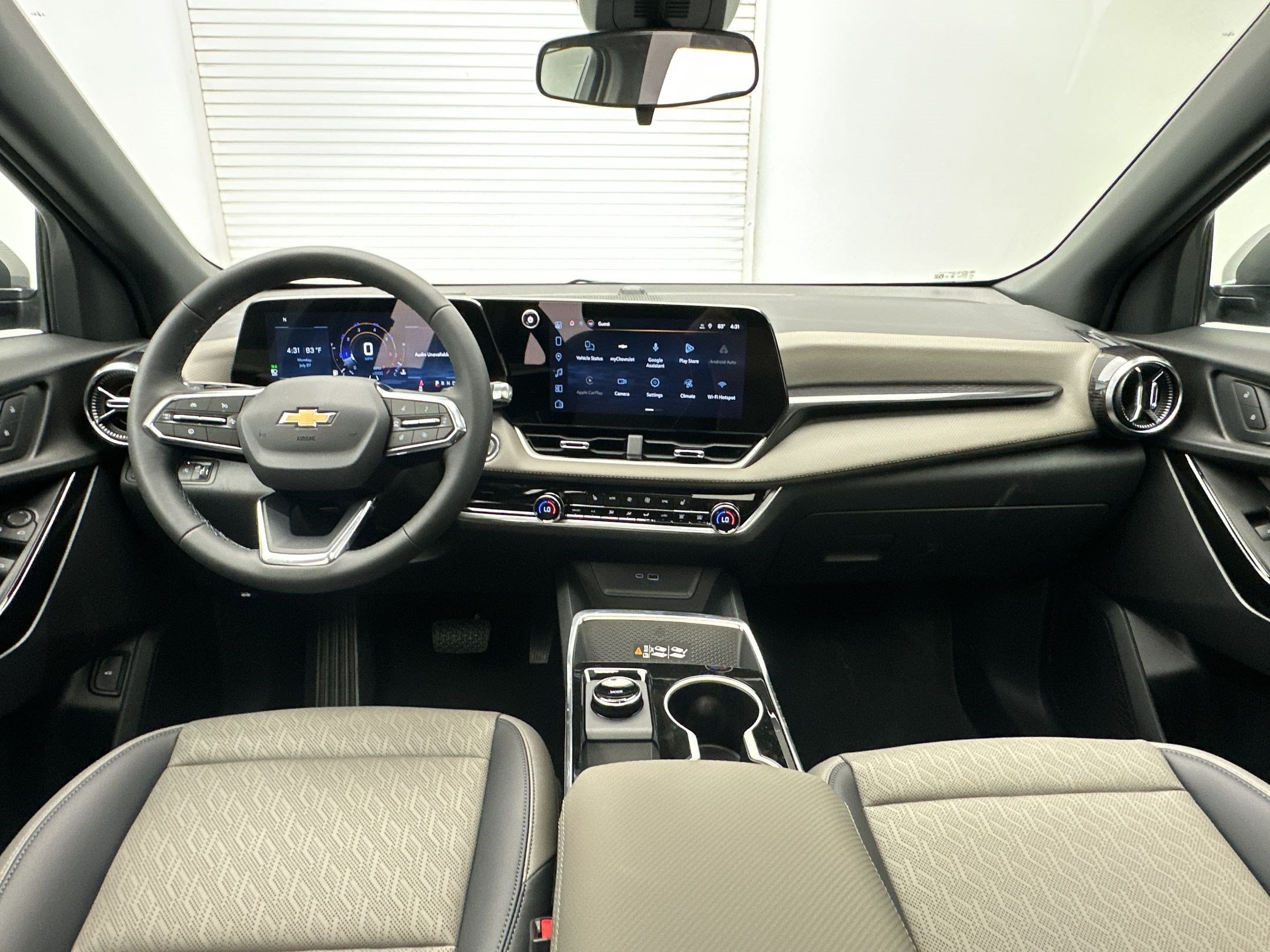 2027 Chevrolet Equinox LT - Photo 17