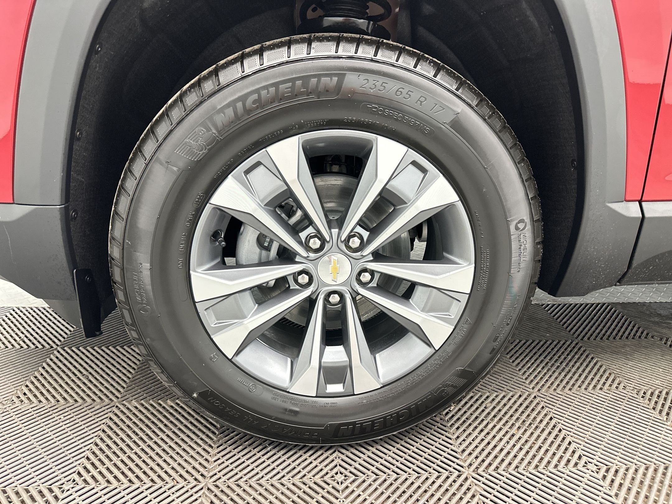 2026 Chevrolet Equinox LT - Photo 11