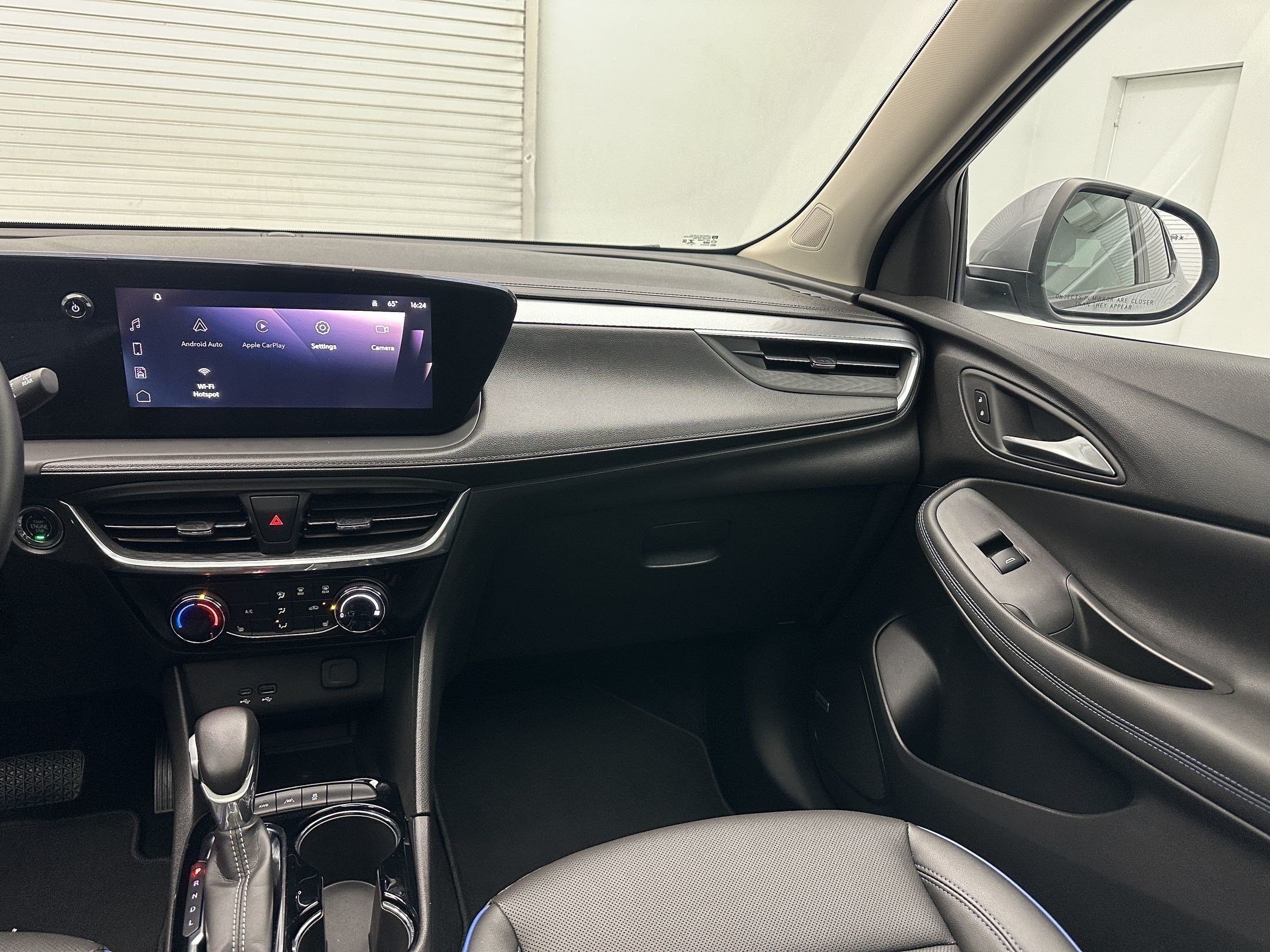 2025 Buick Encore GX Sport Touring - Photo 29