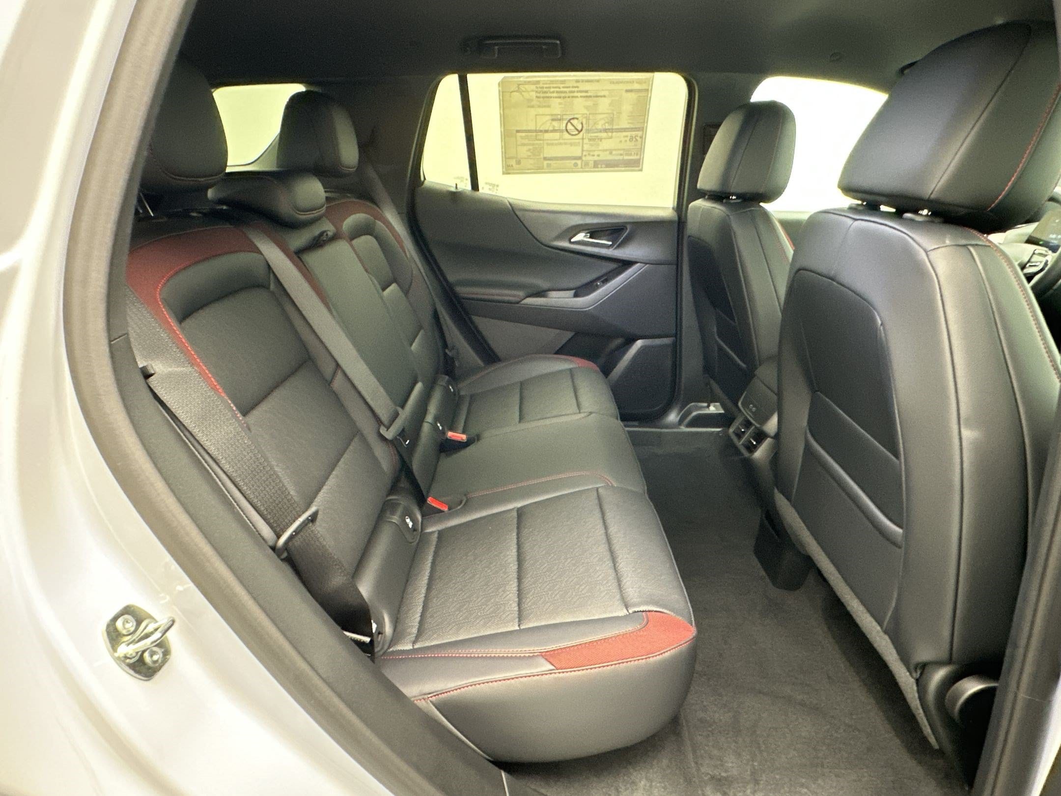2027 Chevrolet Equinox RS - Photo 30
