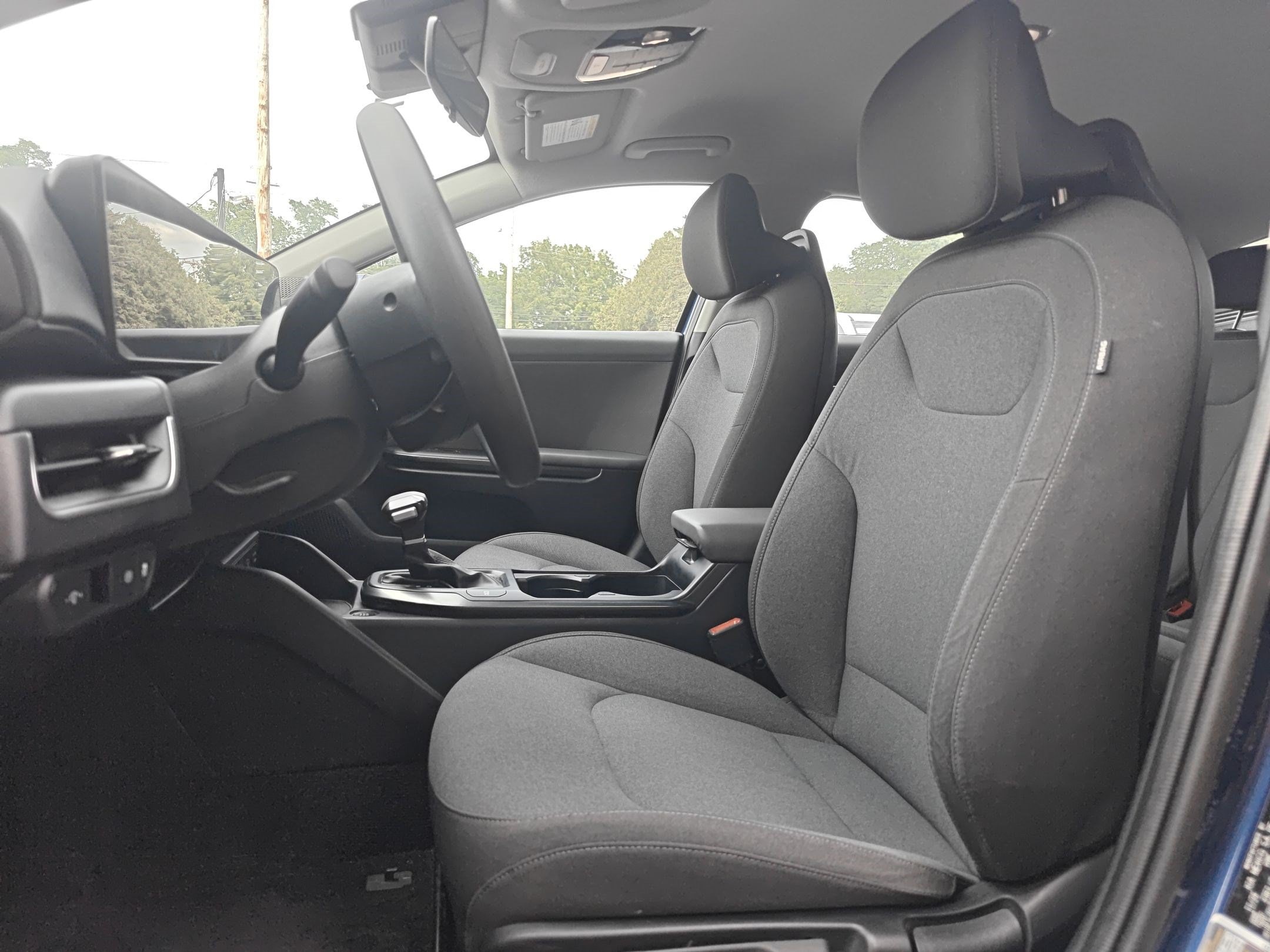 2025 Kia K4 LXS - Photo 5