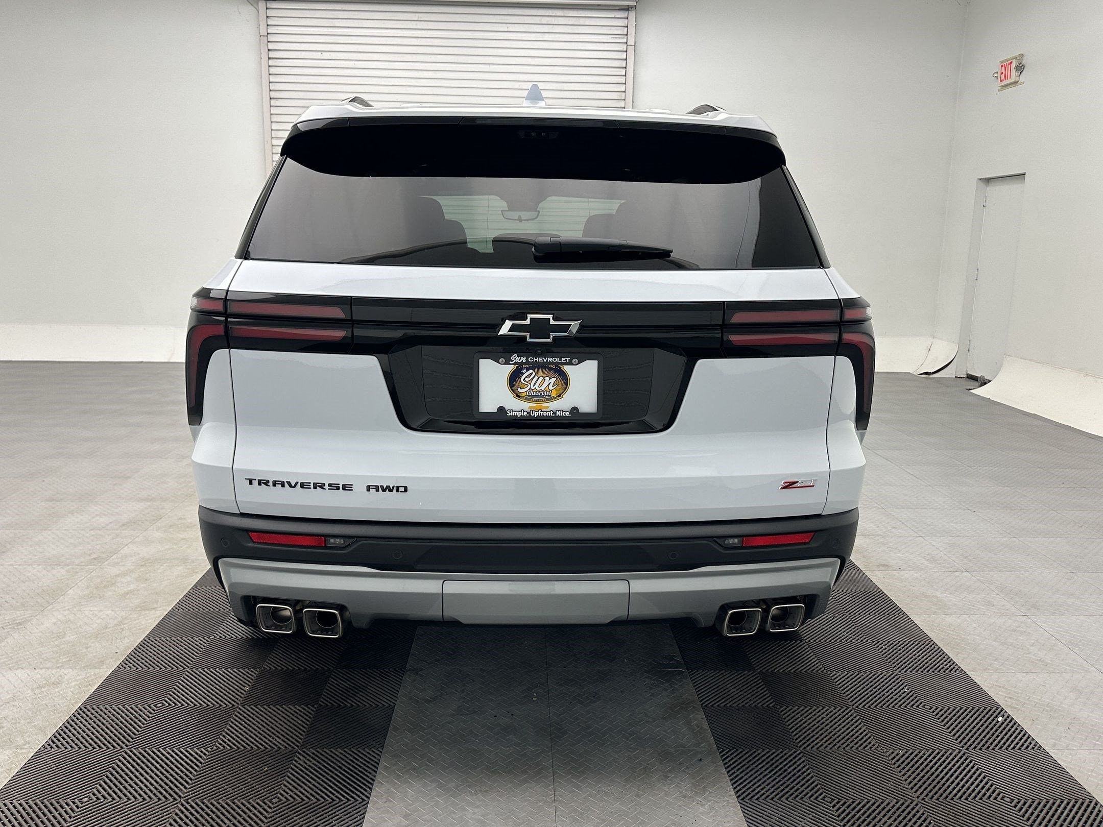 2027 Chevrolet Traverse Z71 - Photo 10