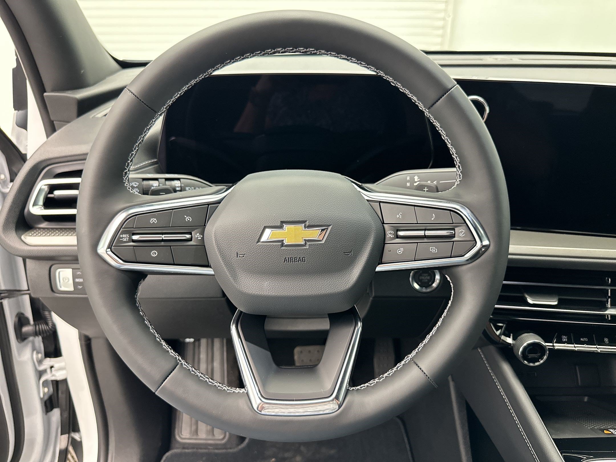 2026 Chevrolet Traverse LT - Photo 16