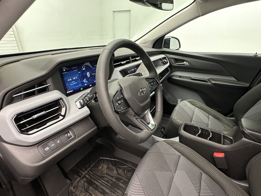 New 2027 Chevrolet Bolt LT SUV