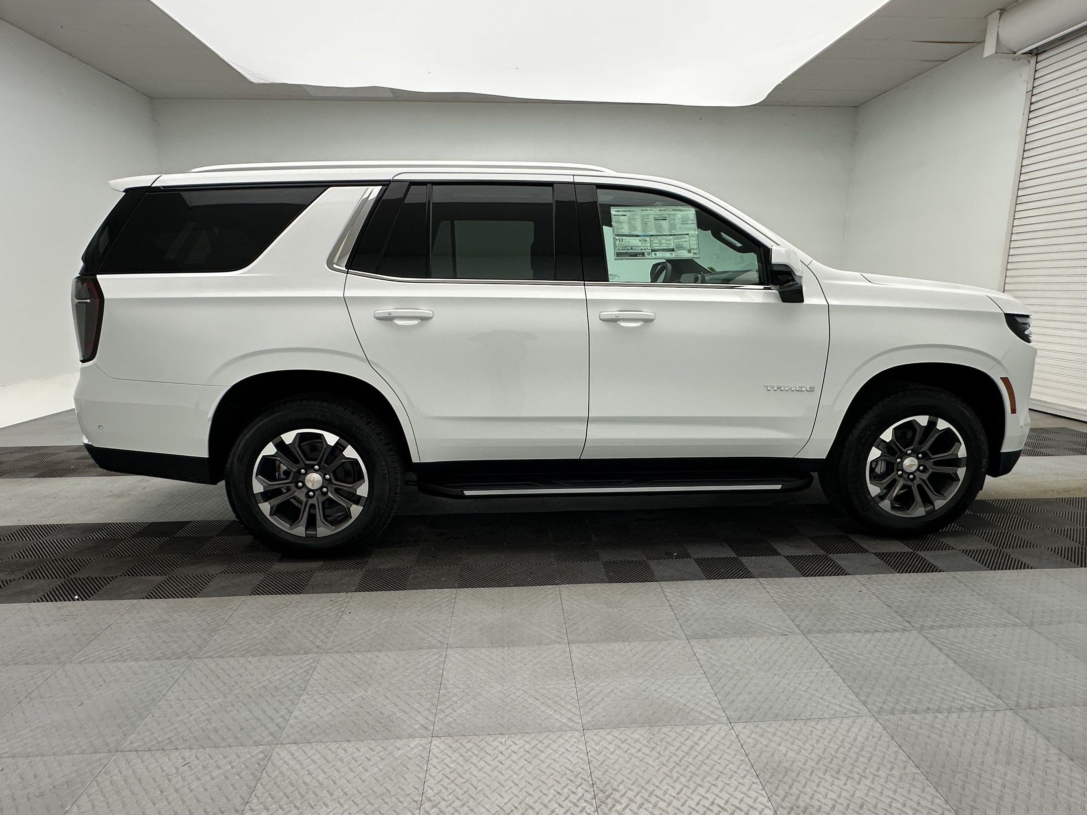 2026 Chevrolet Tahoe LT - Photo 8