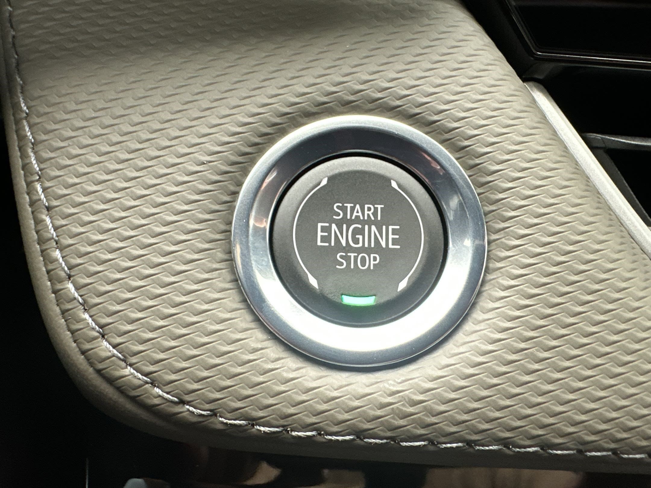 2027 Chevrolet Equinox LT - Photo 18