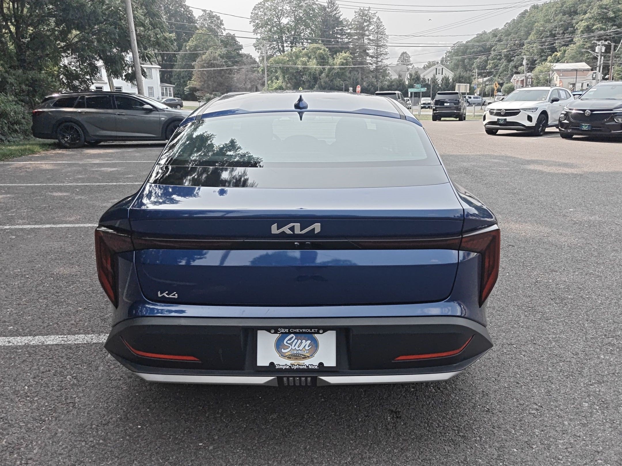 2025 Kia K4 LXS - Photo 10
