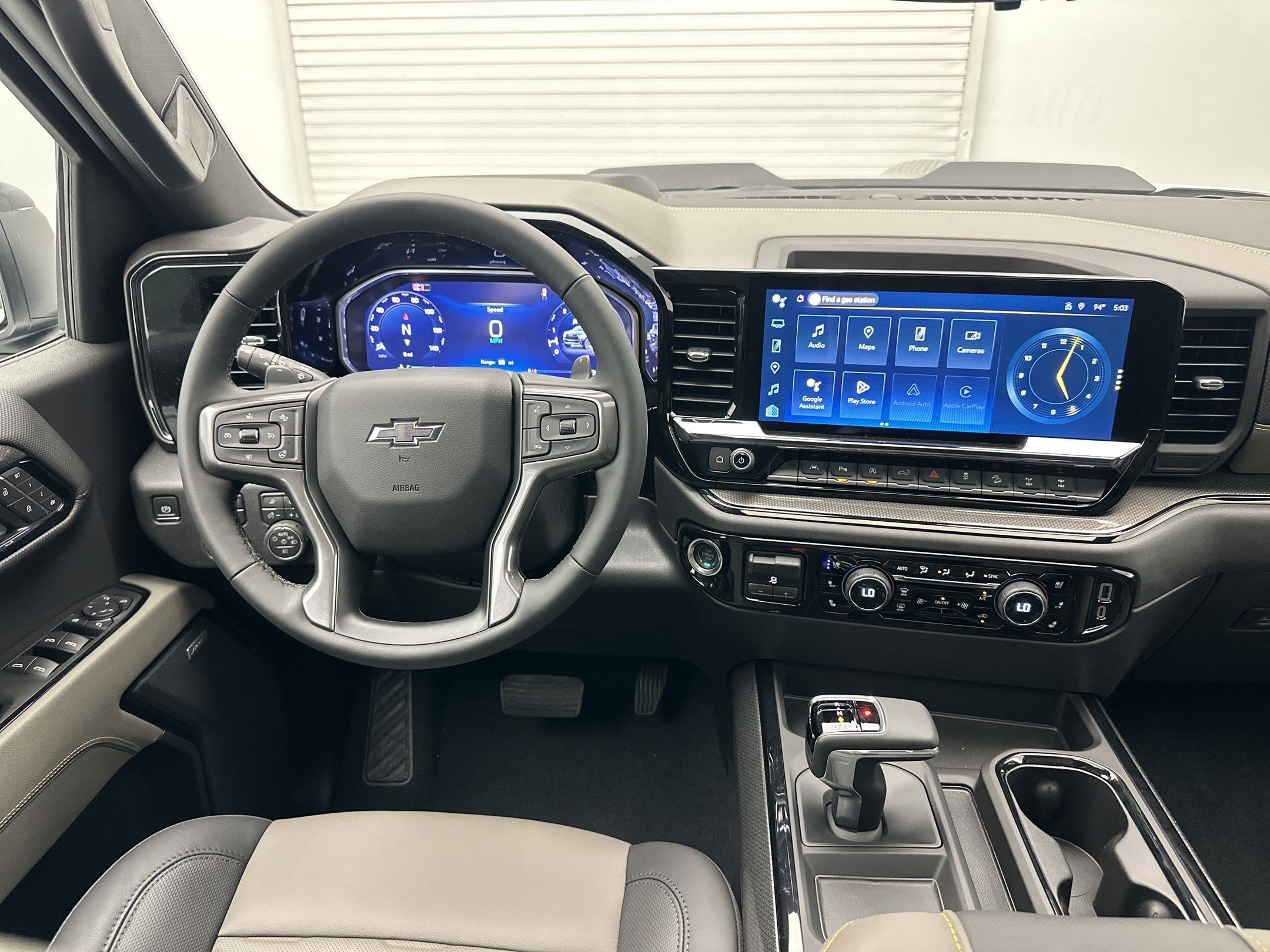 2026 Chevrolet Silverado 1500 ZR2 - Photo 4