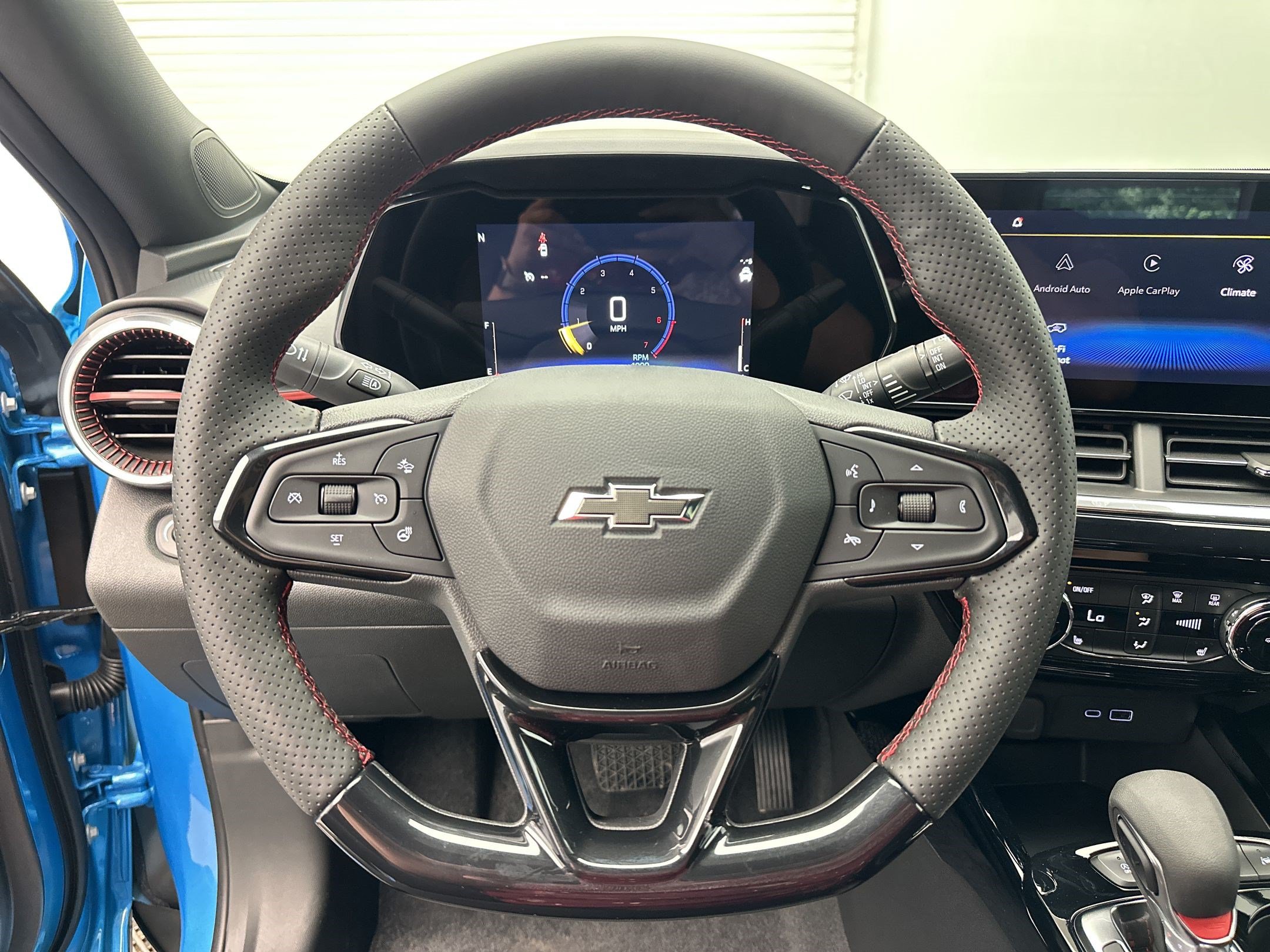 2026 Chevrolet Trax RS - Photo 11