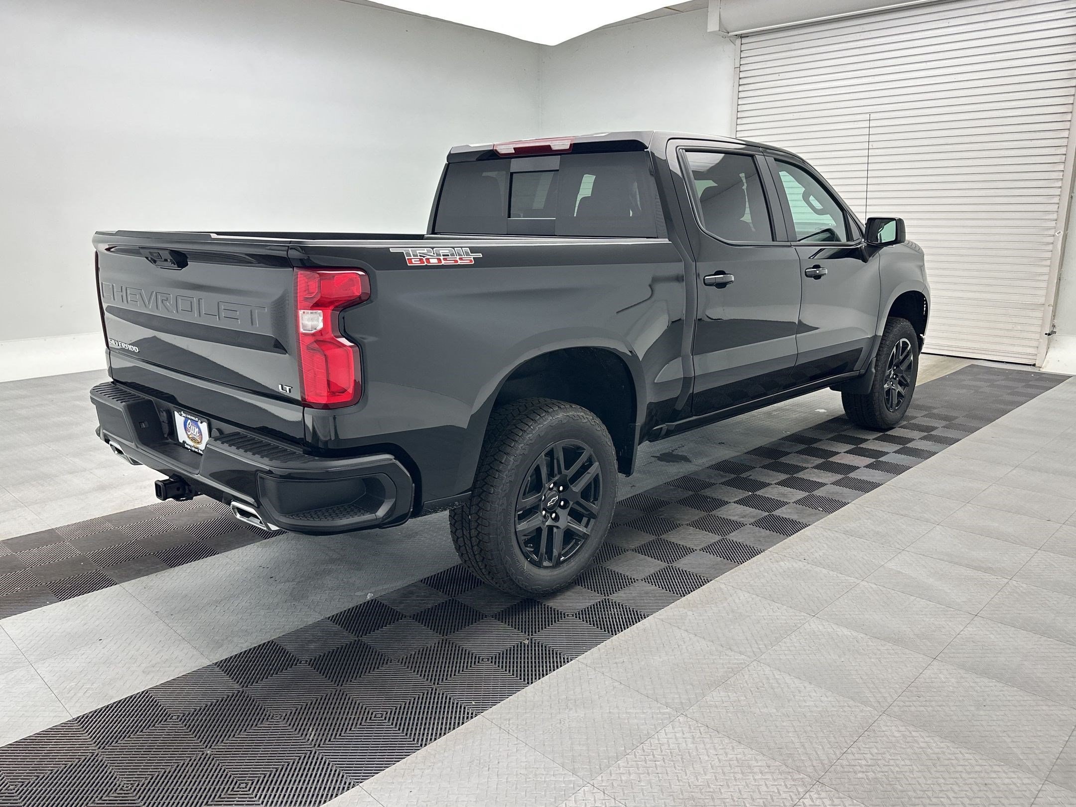 2026 Chevrolet Silverado 1500 LT Trail Boss - Photo 9