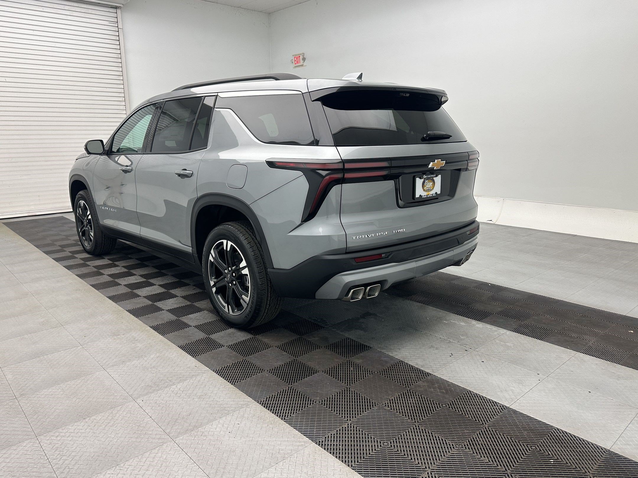 New 2027 Chevrolet Traverse LT SUV