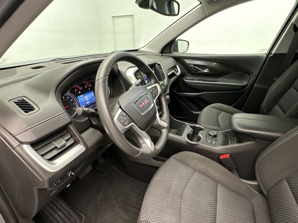 Used 2024 GMC Terrain SLE SUV