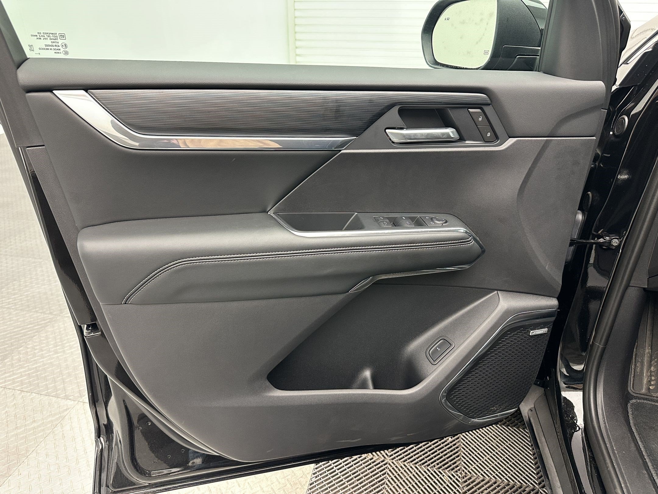 2026 GMC Acadia Elevation - Photo 13