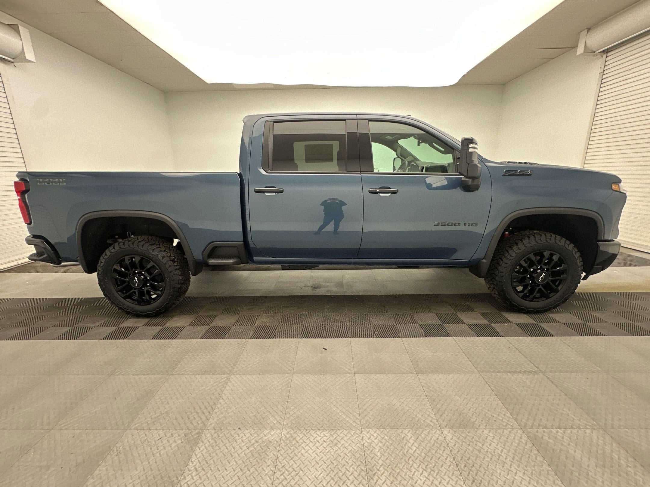 2026 Chevrolet Silverado 3500 HD LTZ - Photo 8