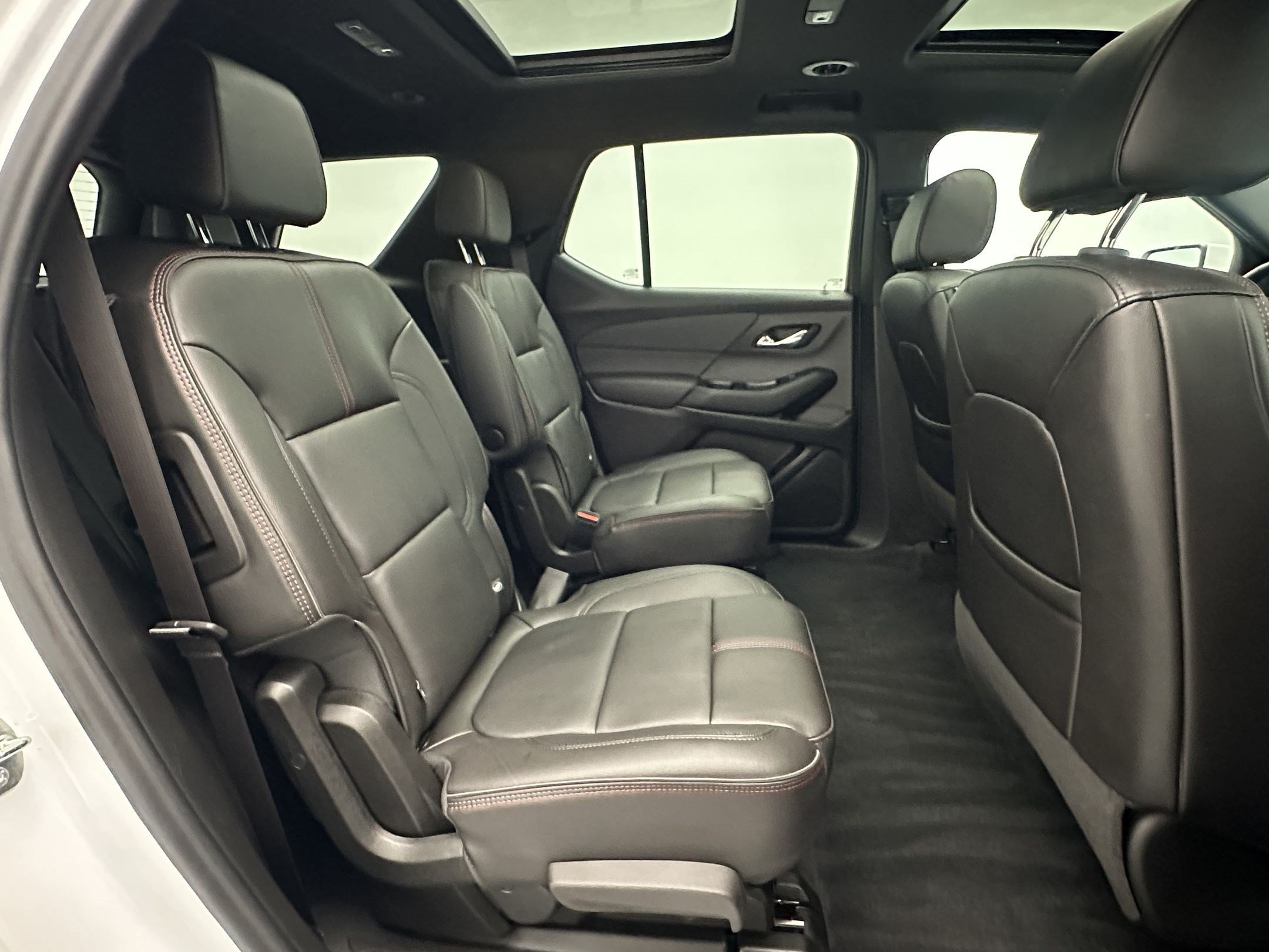 2023 Chevrolet Traverse RS - Photo 32