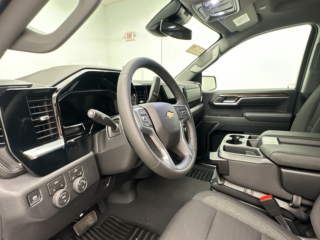 New 2026 Chevrolet Silverado 1500 LT (2FL) Truck