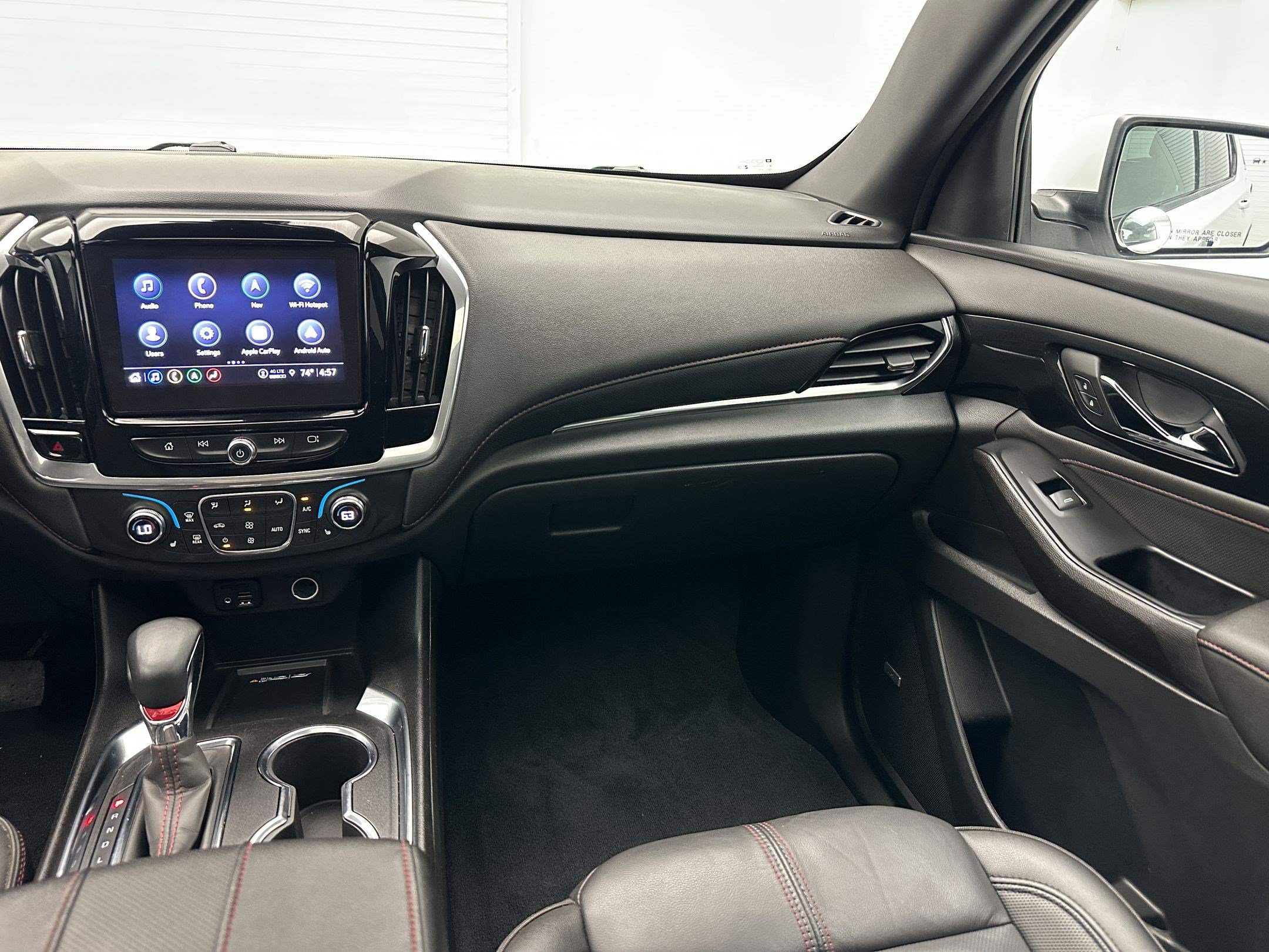 2023 Chevrolet Traverse RS - Photo 31