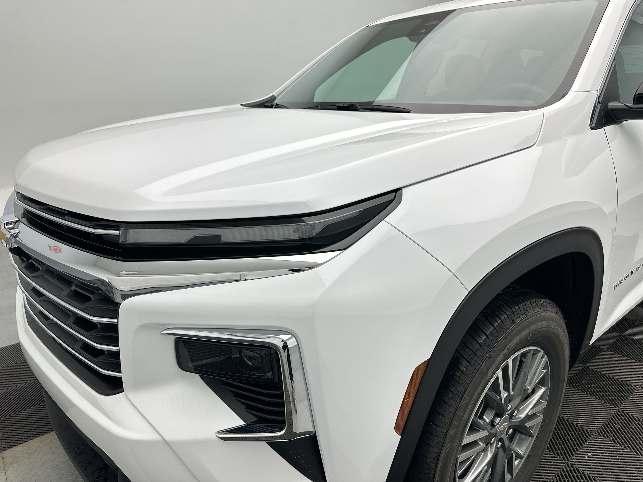 2026 Chevrolet Traverse LT - Photo 27