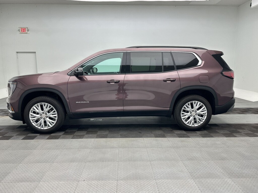 Used 2024 GMC Acadia Elevation SUV