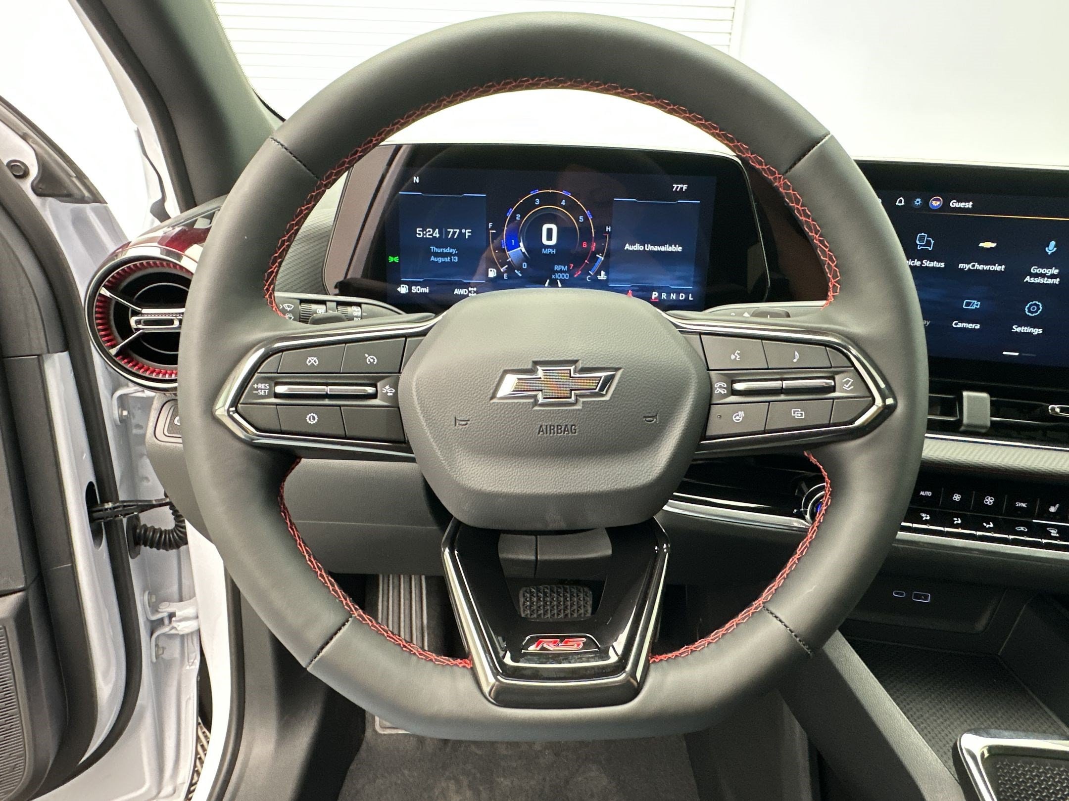 2027 Chevrolet Equinox RS - Photo 11