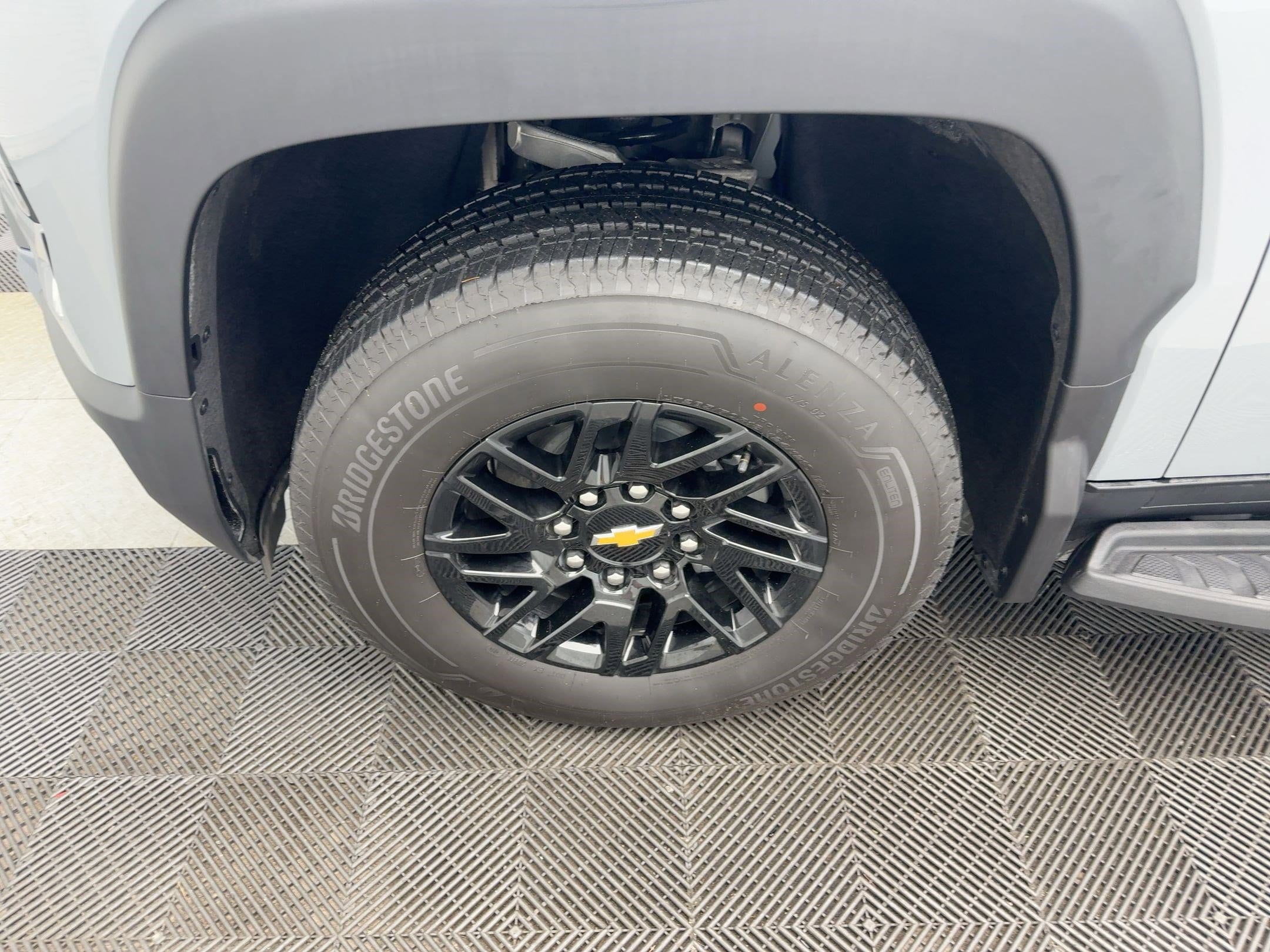 2026 Chevrolet Silverado EV LT - Photo 12
