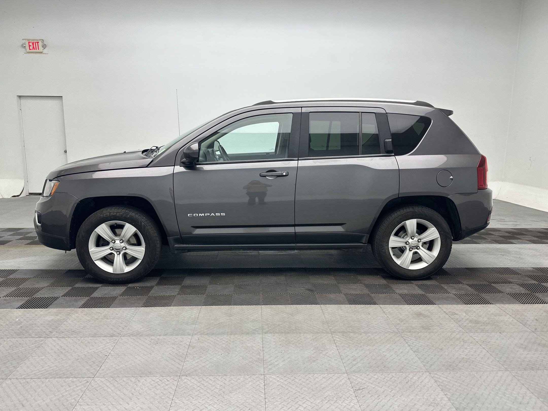 Used 2015 Jeep Compass Latitude with VIN 1C4NJDEB5FD426949 for sale in Chittenango, NY