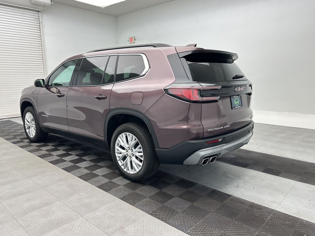 Used 2024 GMC Acadia Elevation SUV