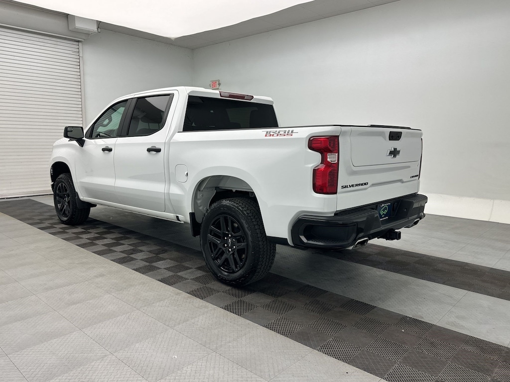 Used 2026 Chevrolet Silverado 1500 Custom Trail Boss Truck Crew Cab