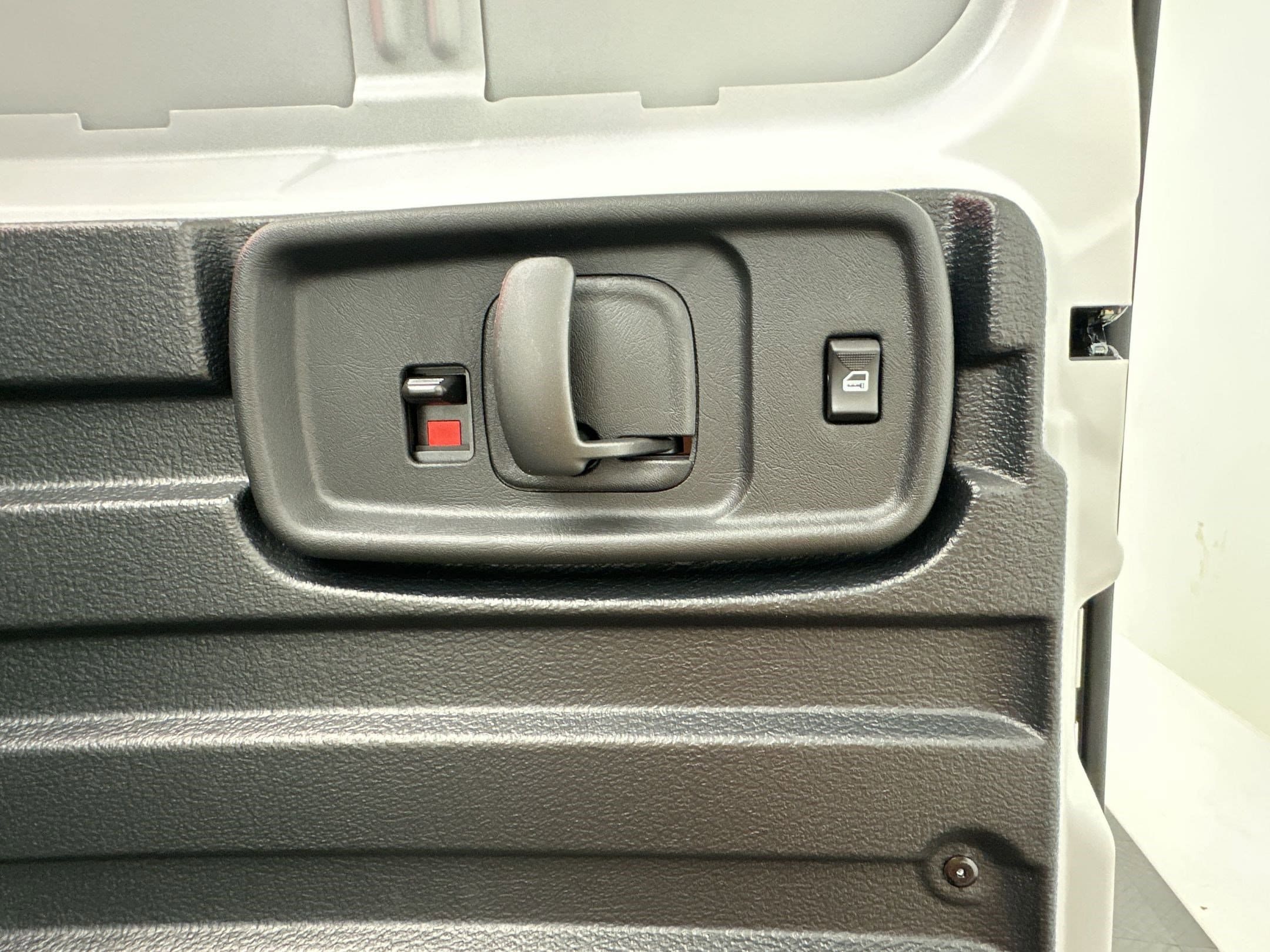 2026 Chevrolet Express Cargo Work Van - Photo 28