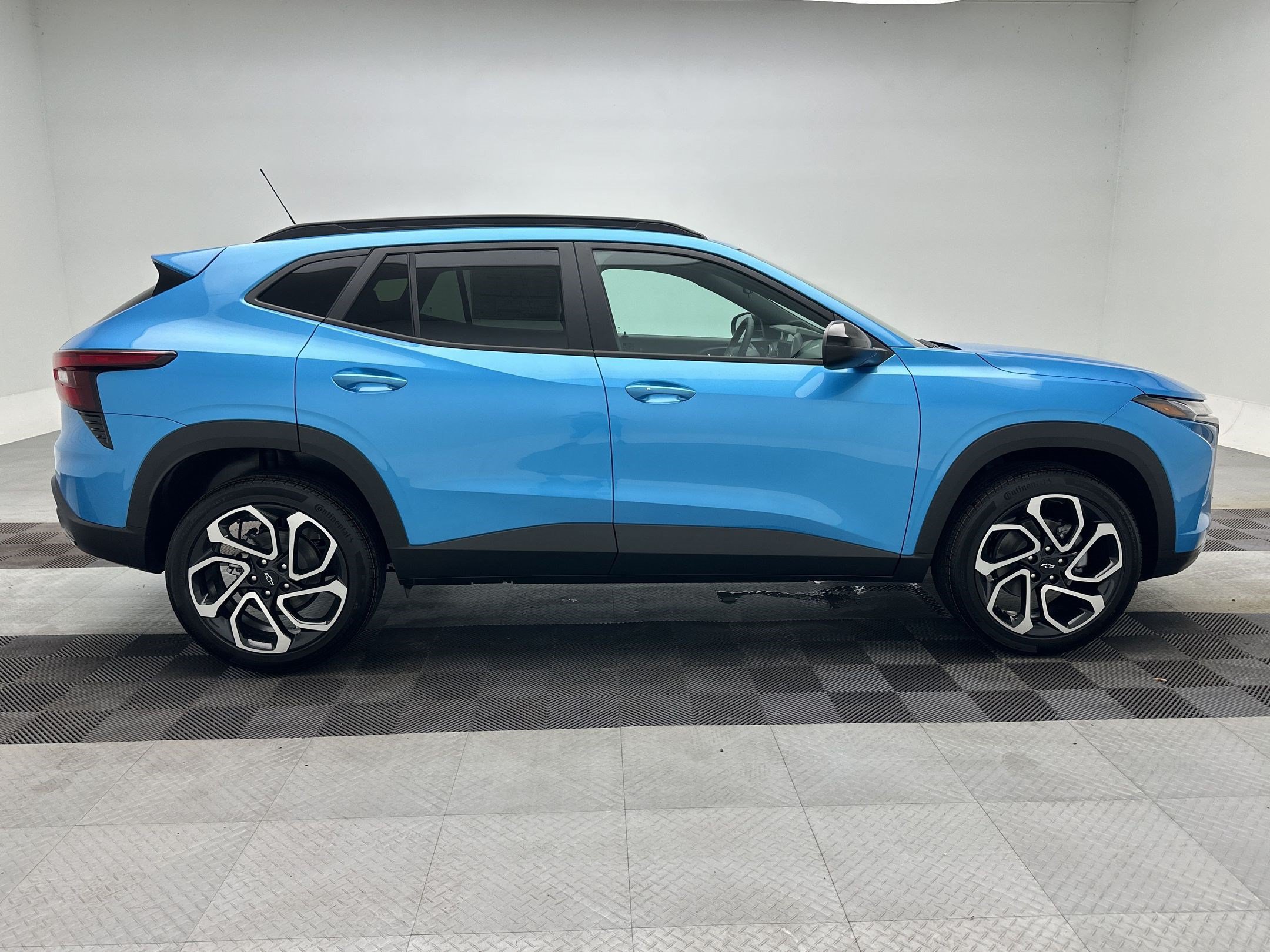 2026 Chevrolet Trax RS - Photo 8