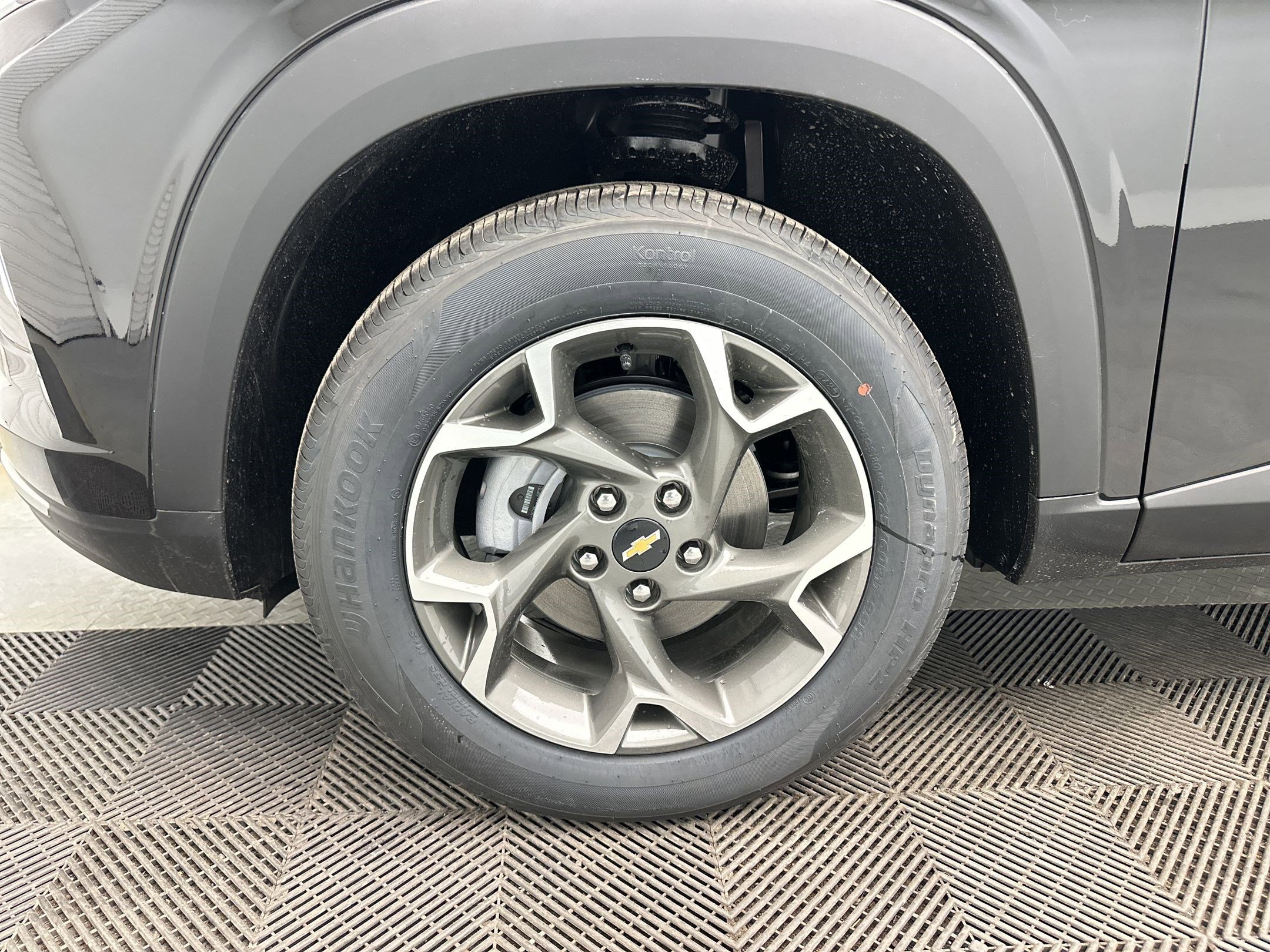 2026 Chevrolet Trax LT - Photo 11