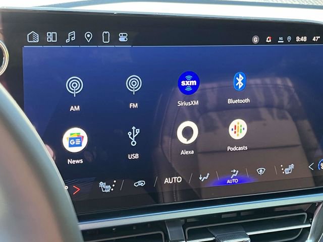 2025 Chevrolet Equinox EV LT - Photo 25